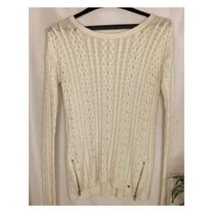 American Eagle Outfitters Small sweater